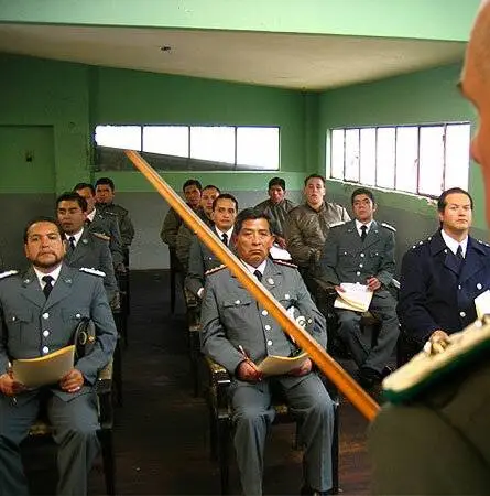 Облава на палача (2008) через торрент бесплатно Облава на палача (2008) фильм через торрент бесплатно