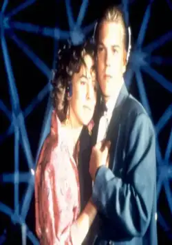 Безумная Луна (1987) через торрент бесплатно Безумная Луна (1987) фильм через торрент бесплатно