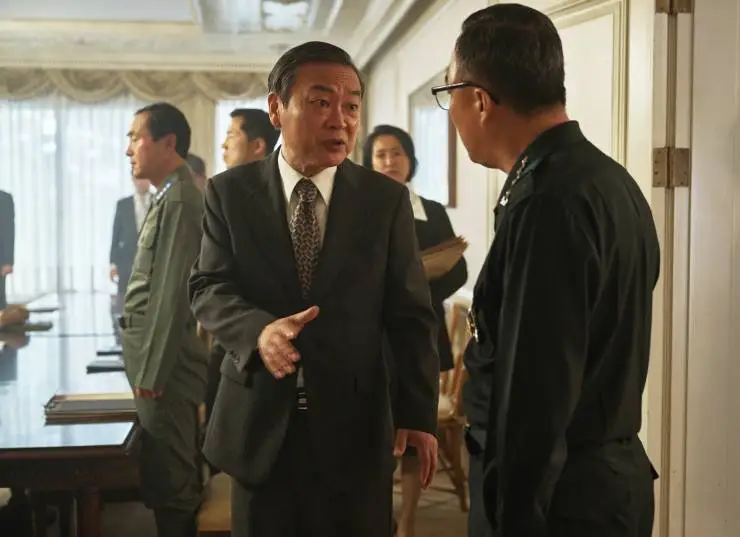 Сеульская весна (2023) через торрент скачать Сеульская весна (2023) фильм через торрент скачать