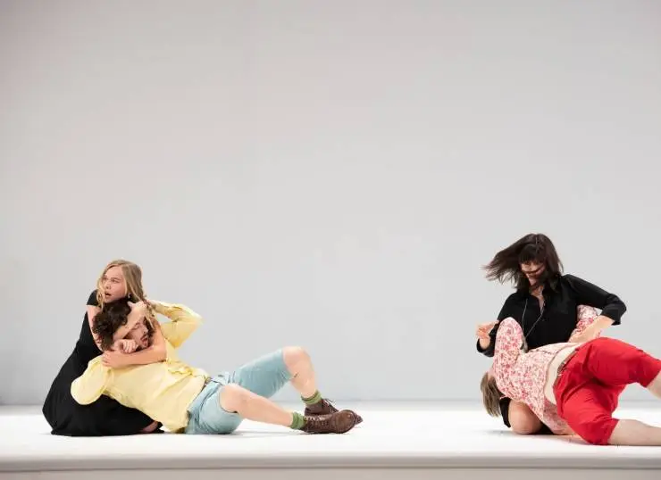 Так поступают все (2020) через торрент бесплатно Так поступают все (2020) фильм через торрент бесплатно