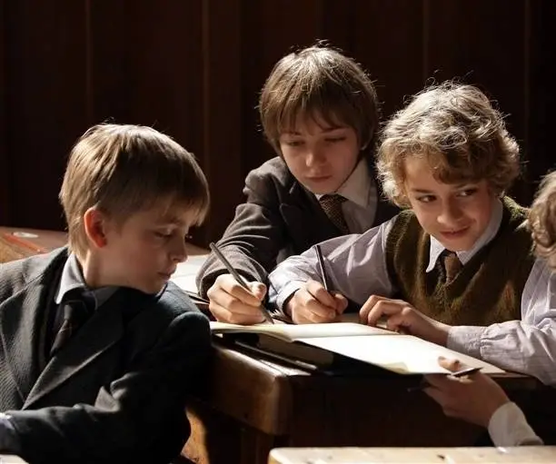 Фальшивомонетчики (2010) через торрент скачать Фальшивомонетчики (2010) фильм через торрент скачать