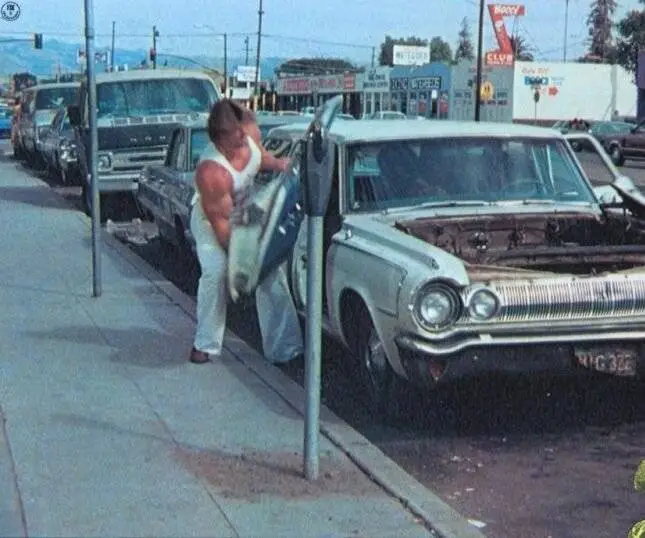 Отряд смерти (1982) через торрент скачать Отряд смерти (1982) фильм через торрент скачать