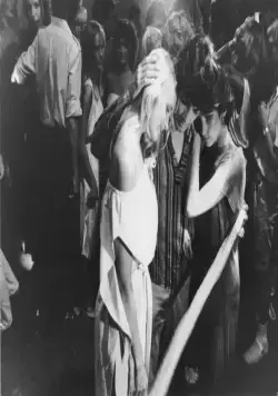 Летние любовники (1982) через торрент бесплатно Летние любовники (1982) фильм через торрент бесплатно