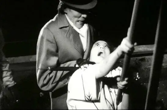 Телефонный звонок в ад (1966) в хорошем качестве через торрент Телефонный звонок в ад (1966) фильм в хорошем качестве через торрент