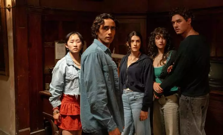 Дожить до рассвета (2025) в хорошем качестве через торрент Дожить до рассвета (2025) фильм в хорошем качестве через торрент