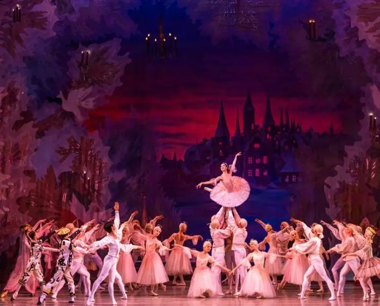 Мариинский театр: Щелкунчик (2012) в хорошем качестве через торрент Мариинский театр: Щелкунчик (2012) фильм в хорошем качестве через торрент