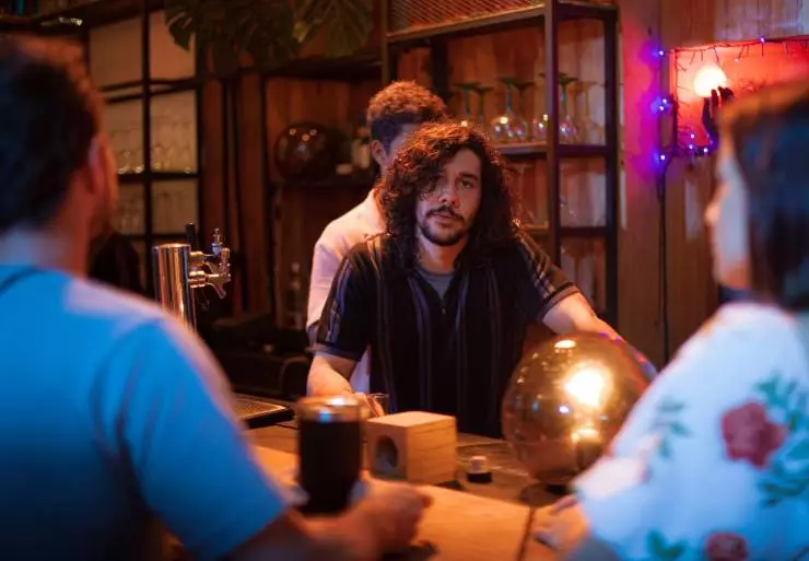 Влюблённый наследник (2024) в хорошем качестве через торрент Влюблённый наследник (2024) фильм в хорошем качестве через торрент