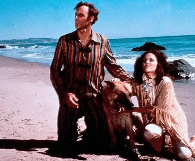 Вон Тон Тон – собака, которая спасла Голливуд (1976) через торрент бесплатно Вон Тон Тон – собака, которая спасла Голливуд (1976) фильм через торрент бесплатно