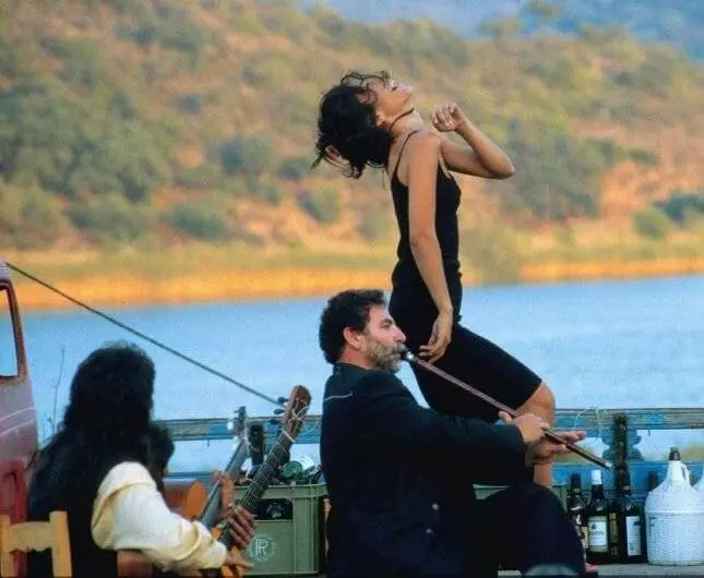 Я иду (2000) через торрент скачать Я иду (2000) фильм через торрент скачать