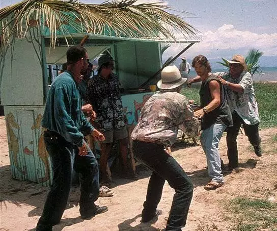 Жара в Акапулько (1993) через торрент скачать Жара в Акапулько (1993) сериал через торрент скачать