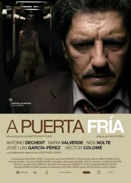 В холодную дверь / A puerta fría (2012) фильм скачать через торрент в хорошем качестве
