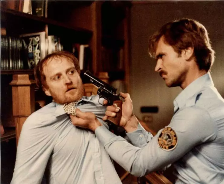 Взрыватель (1984) в хорошем качестве через торрент Взрыватель (1984) фильм в хорошем качестве через торрент