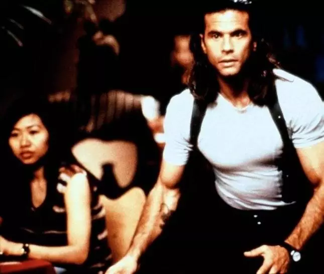 Виртуальный полицейский (1996) через торрент бесплатно Виртуальный полицейский (1996) фильм через торрент бесплатно