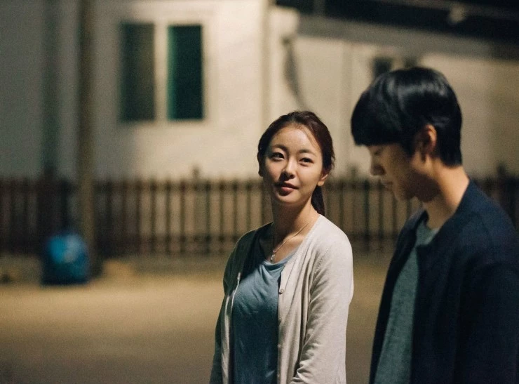 Качающиеся волны (2015) через торрент скачать Качающиеся волны (2015) фильм через торрент скачать