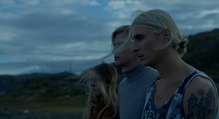 На костях (2021) в хорошем качестве через торрент На костях (2021) фильм в хорошем качестве через торрент