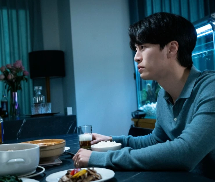 Под твоей кроватью (2023) в хорошем качестве через торрент Под твоей кроватью (2023) фильм в хорошем качестве через торрент