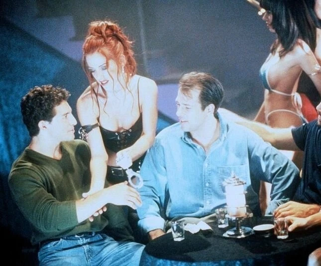 Ночь, которой никогда не было (1997) в хорошем качестве через торрент Ночь, которой никогда не было (1997) фильм в хорошем качестве через торрент