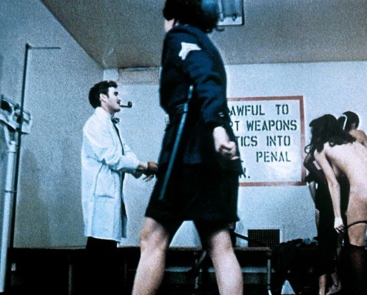 Страсть за решеткой (1974) через торрент скачать Страсть за решеткой (1974) фильм через торрент скачать