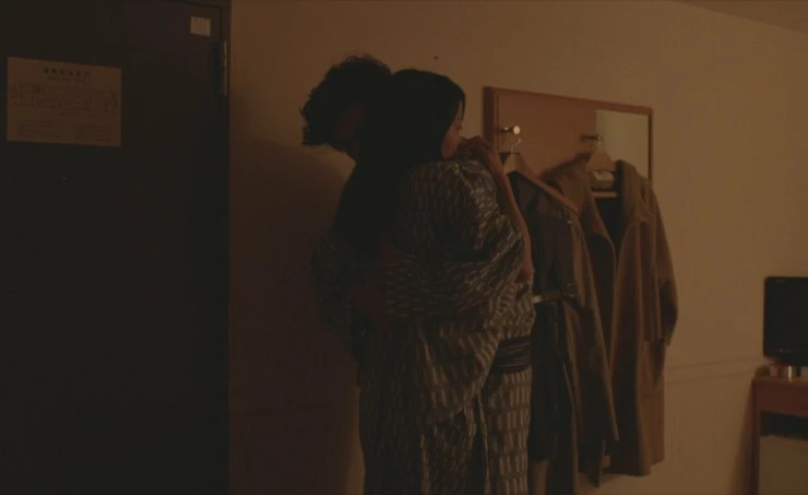 В ожидании луны (2017) через торрент скачать В ожидании луны (2017) фильм через торрент скачать