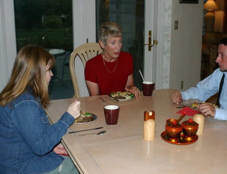 Октябрьская луна (2005) через торрент бесплатно Октябрьская луна (2005) фильм через торрент бесплатно