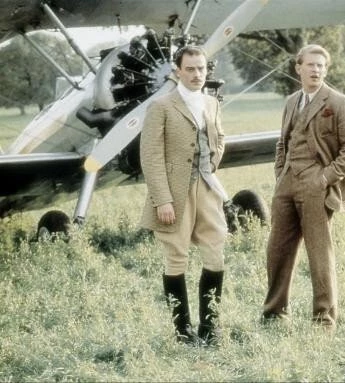 Пригоршня праха (1988) через торрент скачать Пригоршня праха (1988) фильм через торрент скачать