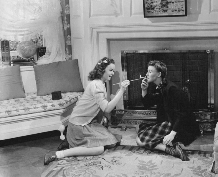 Майор и малютка (1942) через торрент бесплатно Майор и малютка (1942) фильм через торрент бесплатно