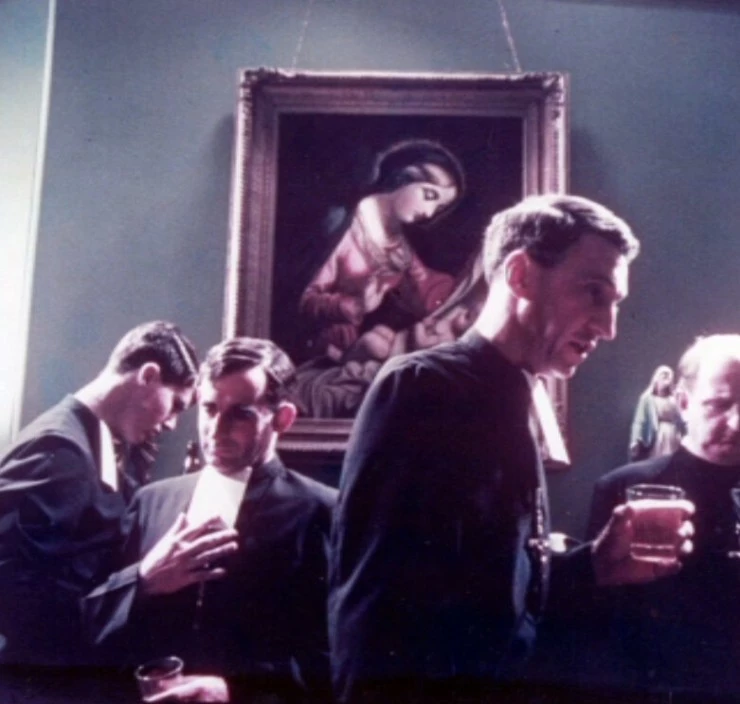 Прибежище Дьявола (1976) через торрент бесплатно Прибежище Дьявола (1976) фильм через торрент бесплатно