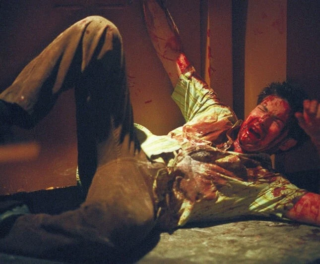 Сотворить монстра (2001) через торрент бесплатно Сотворить монстра (2001) фильм через торрент бесплатно