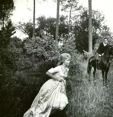 Умереть от наслаждения (1960) через торрент бесплатно Умереть от наслаждения (1960) фильм через торрент бесплатно