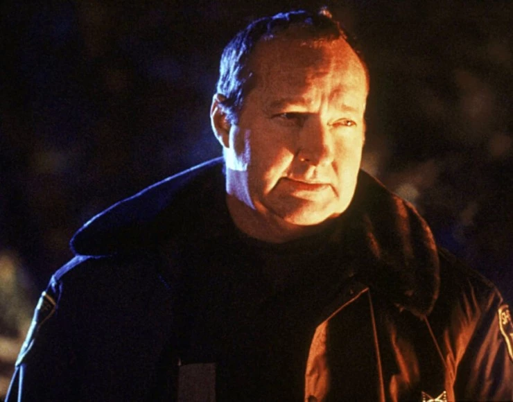 Черный кадиллак (2002) через торрент скачать Черный кадиллак (2002) фильм через торрент скачать