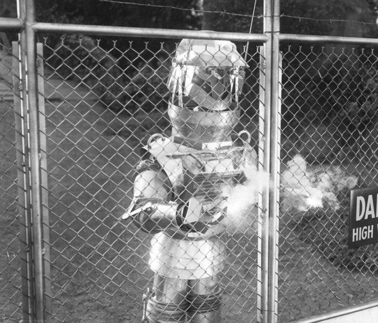 Тобор Великий (1954) в хорошем качестве через торрент Тобор Великий (1954) фильм в хорошем качестве через торрент