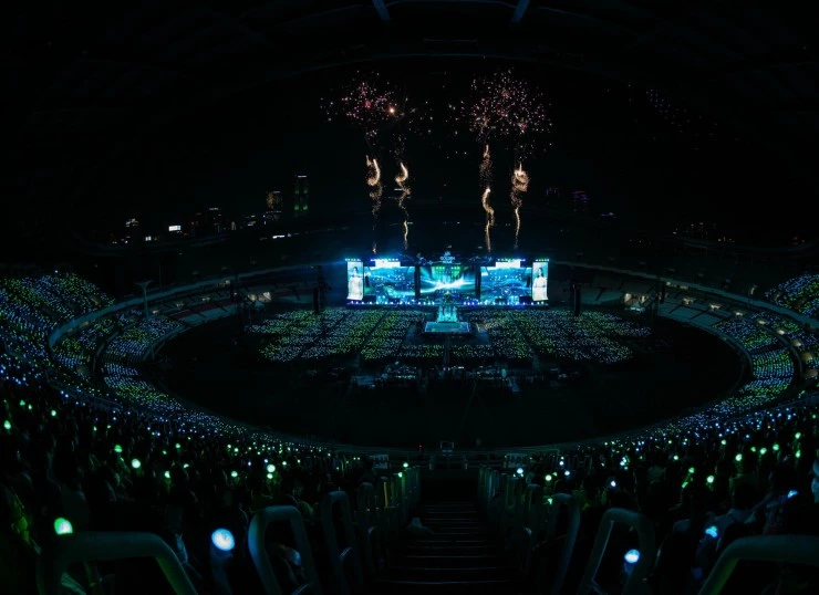 Концерт UI: Золотой час (2023) через торрент скачать Концерт UI: Золотой час (2023) фильм через торрент скачать