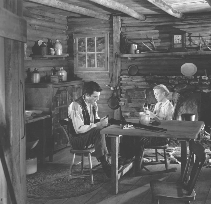 Олененок (1946) через торрент скачать Олененок (1946) фильм через торрент скачать