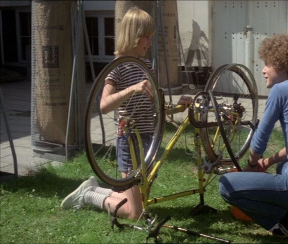 Ты не один (1978) в хорошем качестве через торрент Ты не один (1978) фильм в хорошем качестве через торрент