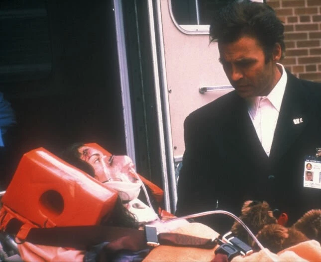 Повелитель тьмы (1999) через торрент скачать Повелитель тьмы (1999) фильм через торрент скачать