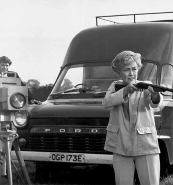 Трог (1970) в хорошем качестве через торрент Трог (1970) фильм в хорошем качестве через торрент