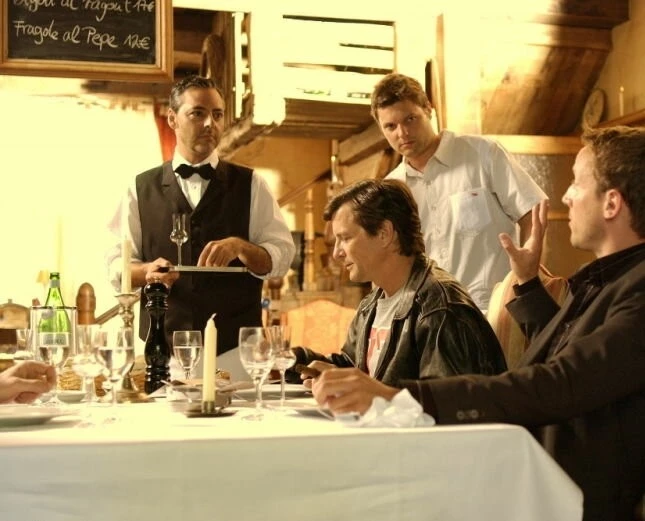 Золотые времена (2006) в хорошем качестве через торрент Золотые времена (2006) фильм в хорошем качестве через торрент