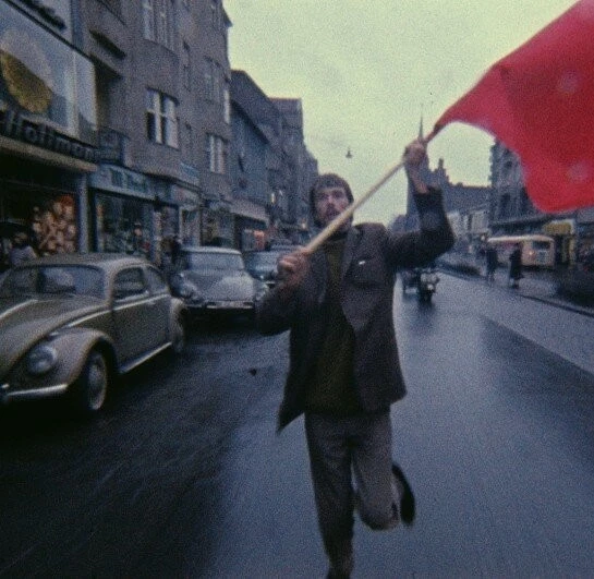 Молодежь Германии (2015) через торрент бесплатно Молодежь Германии (2015) фильм через торрент бесплатно