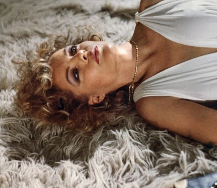 Невинные с грязными руками (1975) через торрент бесплатно Невинные с грязными руками (1975) фильм через торрент бесплатно