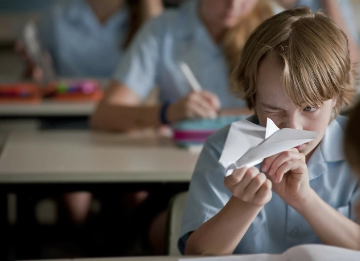 Бумажные самолётики (2014) через торрент скачать Бумажные самолётики (2014) фильм через торрент скачать