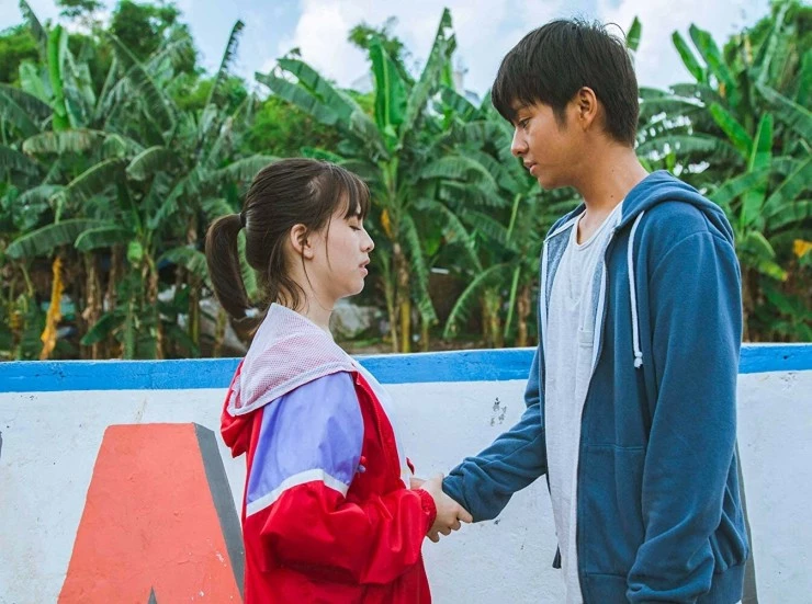 Две синие полоски (2019) в хорошем качестве через торрент Две синие полоски (2019) фильм в хорошем качестве через торрент