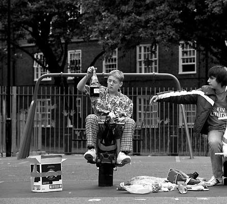 Сомерстаун (2008) через торрент бесплатно Сомерстаун (2008) фильм через торрент бесплатно