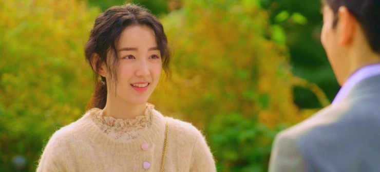 Она с другой планеты (2023) через торрент бесплатно Она с другой планеты (2023) фильм через торрент бесплатно