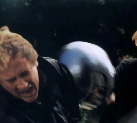 Чти отца своего (2002) через торрент бесплатно Чти отца своего (2002) фильм через торрент бесплатно