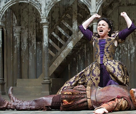 Укрощение строптивой (2012) через торрент бесплатно Укрощение строптивой (2012) фильм через торрент бесплатно