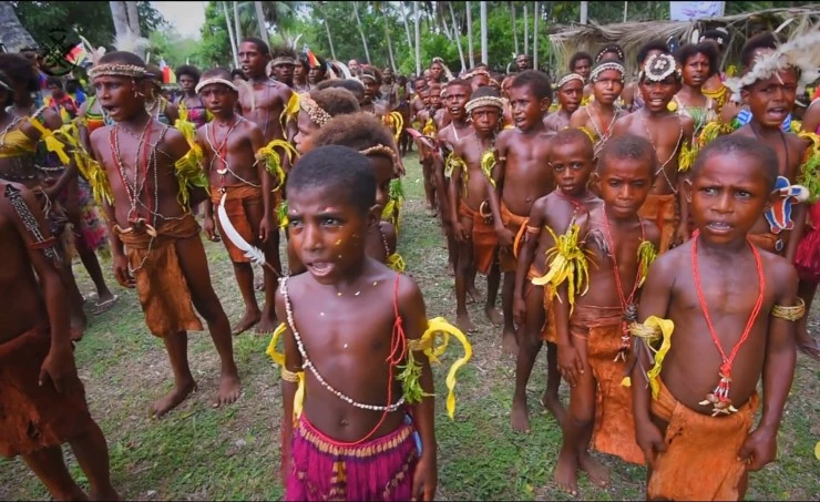 Человек с Луны (2018) через торрент бесплатно Человек с Луны (2018) фильм через торрент бесплатно