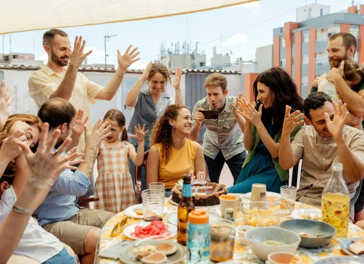 Глухая (2025) через торрент скачать Глухая (2025) фильм через торрент скачать