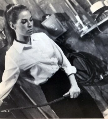 Ольга: Дом стыда (1964) через торрент скачать Ольга: Дом стыда (1964) фильм через торрент скачать