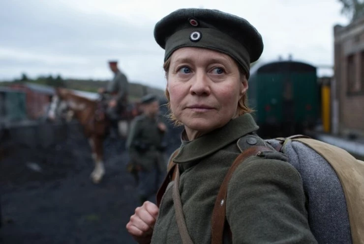 Эрна на войне (2020) через торрент скачать Эрна на войне (2020) фильм через торрент скачать