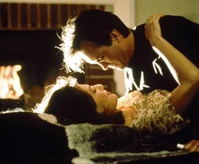 Улика (1994) через торрент бесплатно Улика (1994) фильм через торрент бесплатно